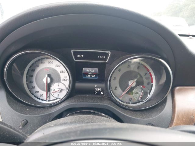 WDCTG4GB4GJ230209 Mercedes-Benz Gla 250 4matic