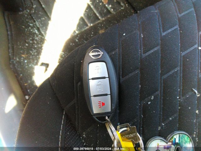 3N1CP5BV6NL528010 Nissan Kicks S Xtronic Cvt