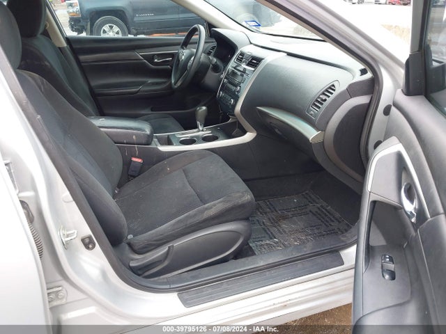 Nissan Altima 2.5 S 2015 1N4AL3AP7FN877031 Image 5