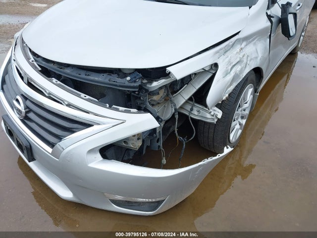 Nissan Altima 2.5 S 2015 1N4AL3AP7FN877031 Image 6