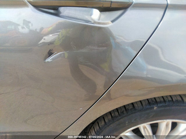 Ford Fusion Hybrid Se 2014 3FA6P0LU1ER318517 Image 11