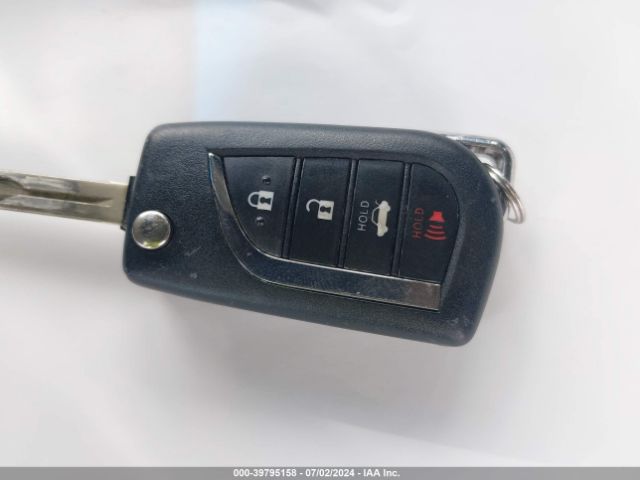 4T1B11HK4JU627386 Toyota CAMRY LE