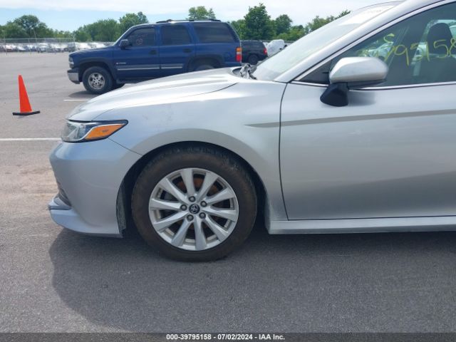 4T1B11HK4JU627386 Toyota CAMRY LE
