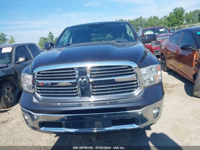 1C6RR7GG8JS311021 RAM 1500 Big Horn Quad Cab 4x4 6'4 Box