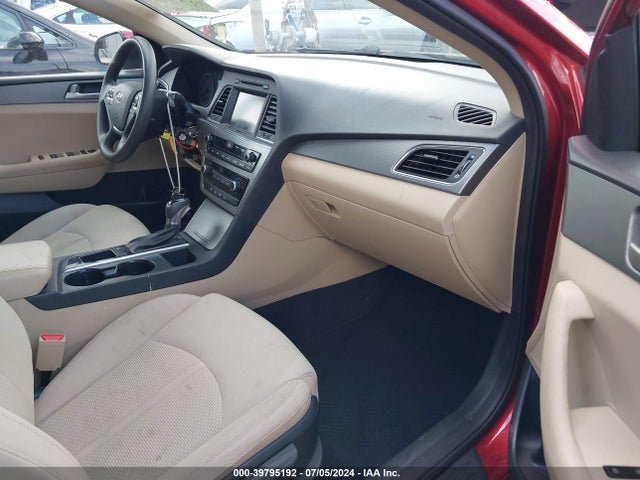 Hyundai SONATA SE 2016 5NPE24AF5GH276665 Image 5