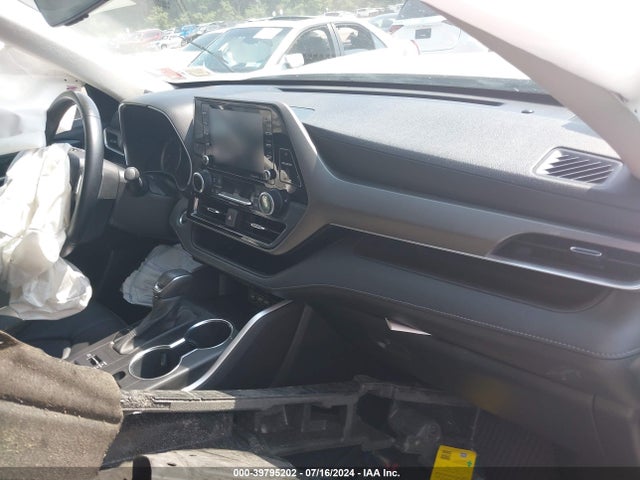 Toyota Highlander Xle 2021 5TDGZRBHXMS118944 Image 5