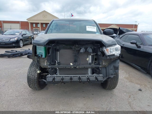 3TYCZ5AN5PT159313 Toyota Tacoma Sr V6