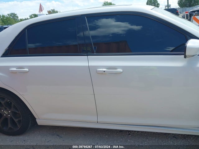 2C3CCABGXHH577201 Chrysler 300 300s Alloy Edition