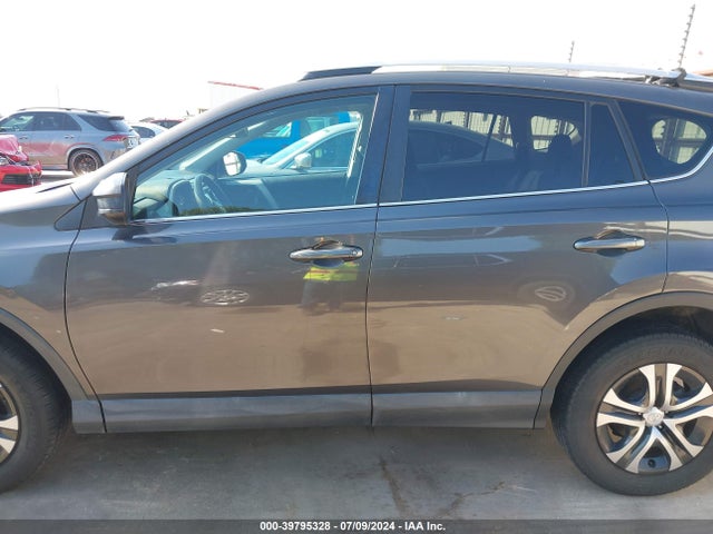 Toyota RAV4 LE 2016 2T3BFREV8GW453353 Image 14