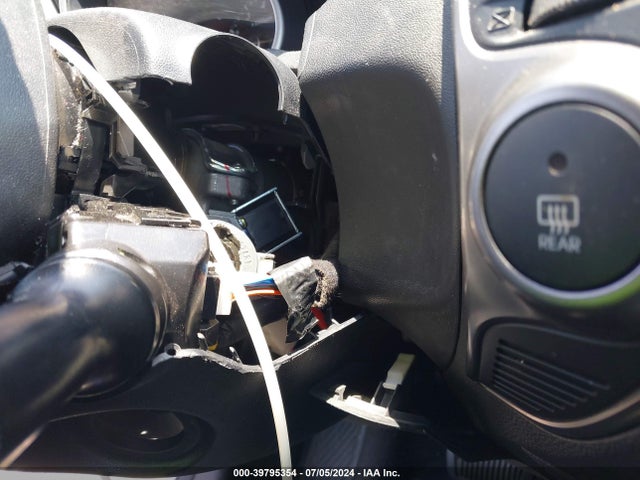 Hyundai TUCSON GLS 2014 KM8JT3AF8EU895636 Image 6