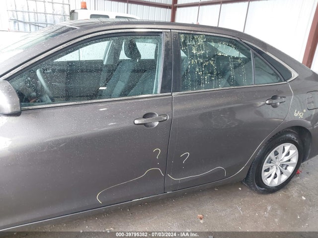 Toyota CAMRY LE 2016 4T4BF1FK4GR516923 Image 18