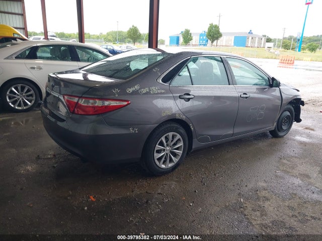 Toyota CAMRY LE 2016 4T4BF1FK4GR516923 Image 4