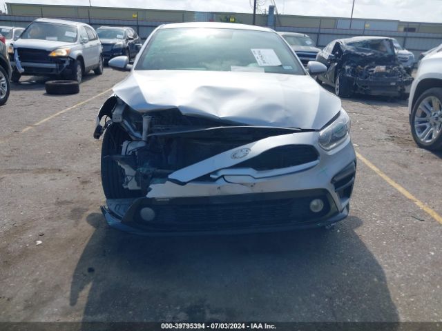 3KPF24AD8KE084785 KIA Forte Lxs