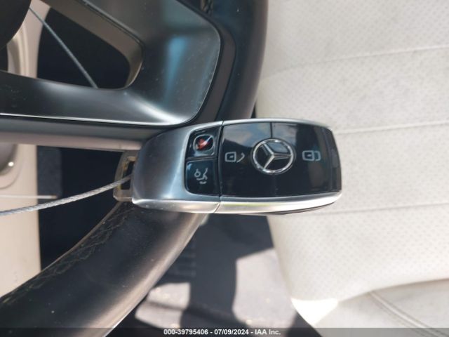 WDDZF4JB8HA052288 Mercedes-Benz E 300