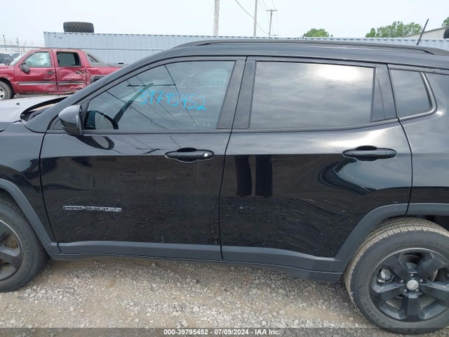 3C4NJDBB4MT562937 Jeep Compass Latitude 4x4
