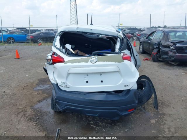 3N1CP5CU2JL506554 Nissan KICKS SV
