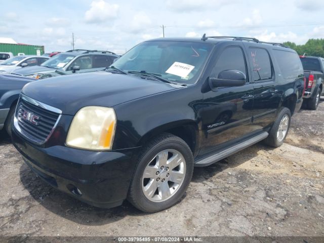 2011 GMC YUKON XL 1500 1GKS2KE31BR220039 Photo 1