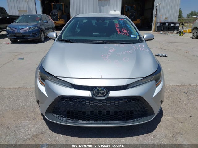 Toyota COROLLA LE 2022 5YFEPMAE2NP276163 Image 13