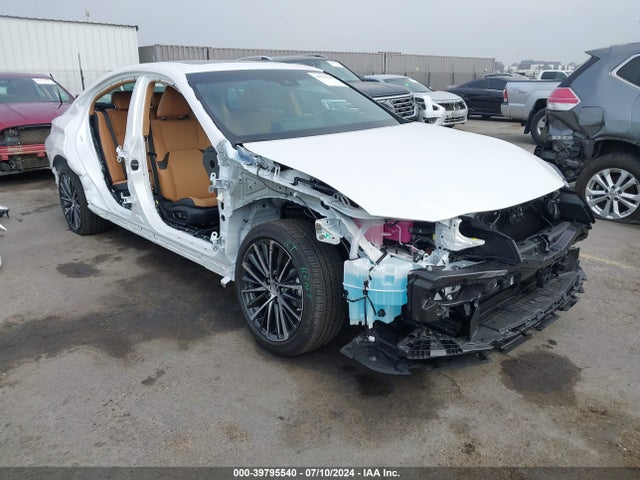 58ADA1C11RU049288 Lexus ES 300H