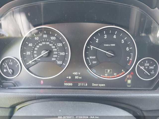 WBA3B3C57FF548371 BMW 328i Xdrive