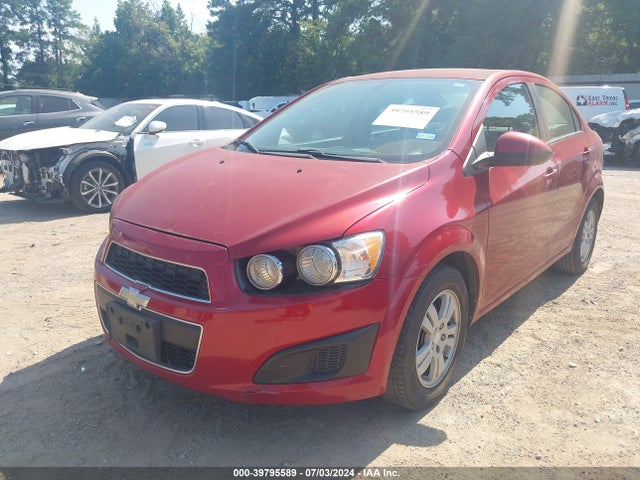 Chevrolet Sonic Lt Auto 2015 1G1JC5SH7F4169177 Image 2