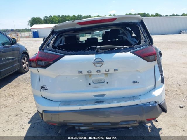 5N1BT3CA8RC675057 Nissan Rogue Sl Fwd
