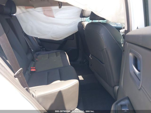 5N1BT3CA8RC675057 Nissan Rogue Sl Fwd