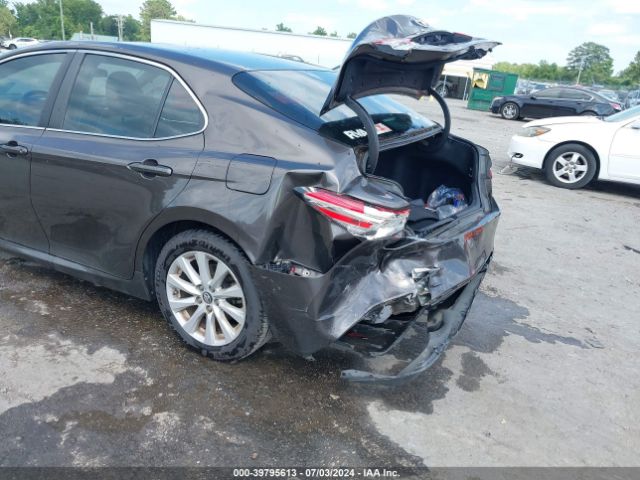 4T1B11HK6JU098362 Toyota CAMRY LE