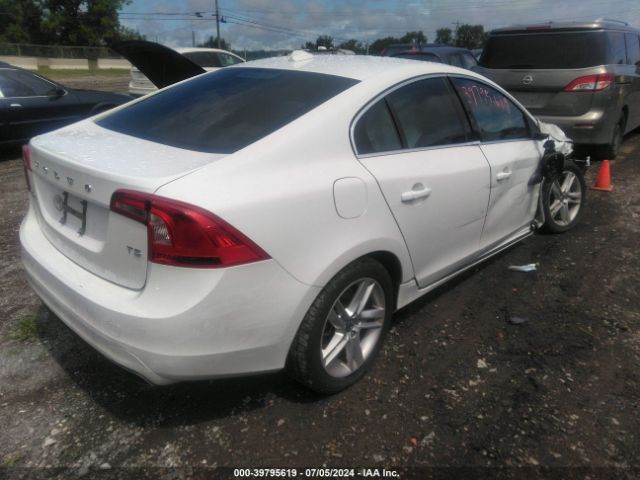 YV140MFB6F1307767 Volvo S60 T5 Premier