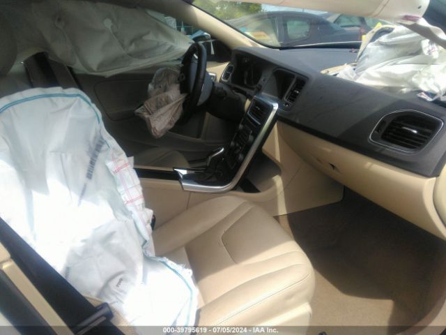 YV140MFB6F1307767 Volvo S60 T5 Premier