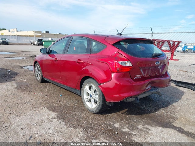 Ford FOCUS SE 2014 1FADP3K21EL175284 Image 3