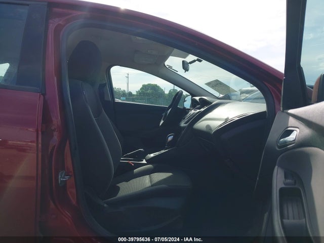 Ford FOCUS SE 2014 1FADP3K21EL175284 Image 5