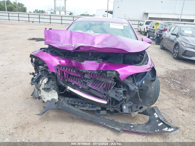 1G4ZS5SSXHU150985 Buick Lacrosse Premium