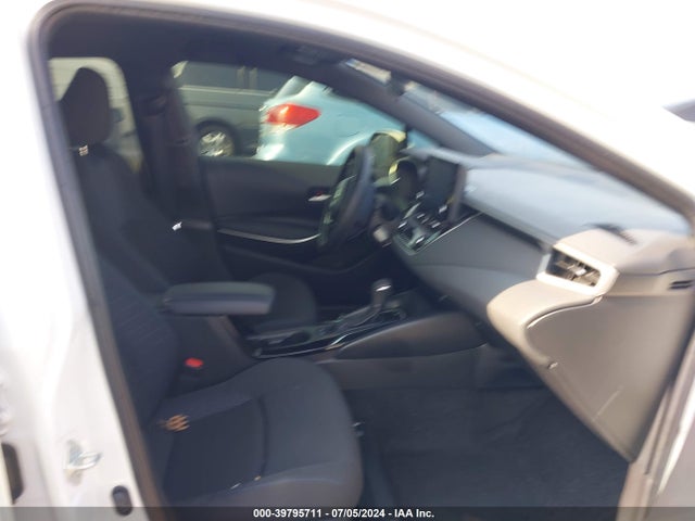 Toyota COROLLA SE 2022 JTDS4MCE9N3510722 Image 5