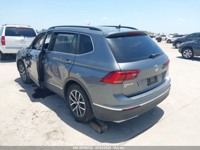 3VV3B7AX9LM038910 Volkswagen Tiguan 2.0t Se/2.0t Se R-line Black/2.0t Sel