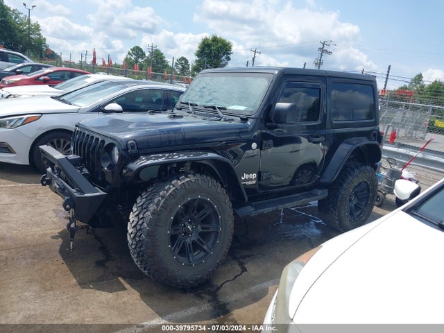 1C4GJXANXJW180990 Jeep Wrangler Sport S 4x4