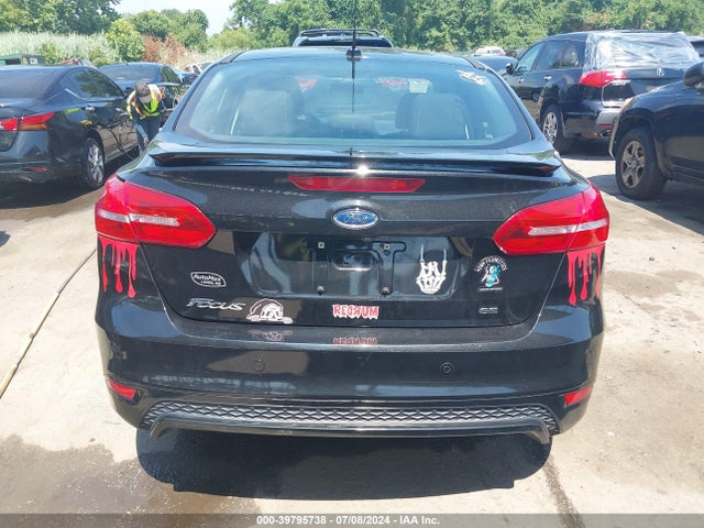 Ford FOCUS SE 2015 1FADP3F24FL381033 Image 16