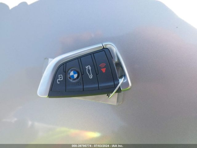 WBA5R1C52KFH15533 BMW 330I
