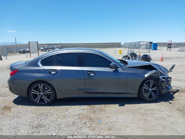 WBA5R1C52KFH15533 BMW 330I
