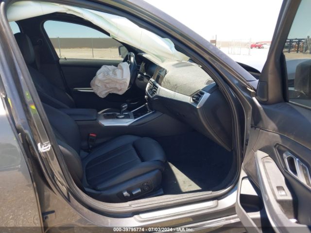 WBA5R1C52KFH15533 BMW 330I
