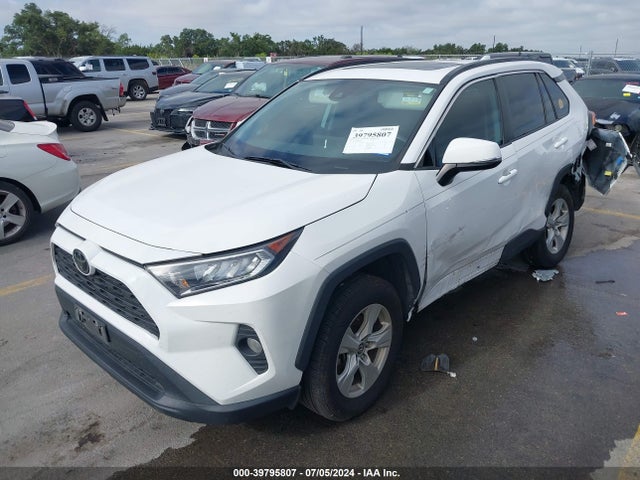 Toyota Rav4 Xle 2021 2T3W1RFV2MC116351 Image 2