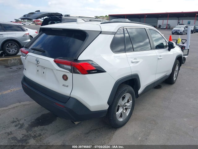 Toyota Rav4 Xle 2021 2T3W1RFV2MC116351 Image 4