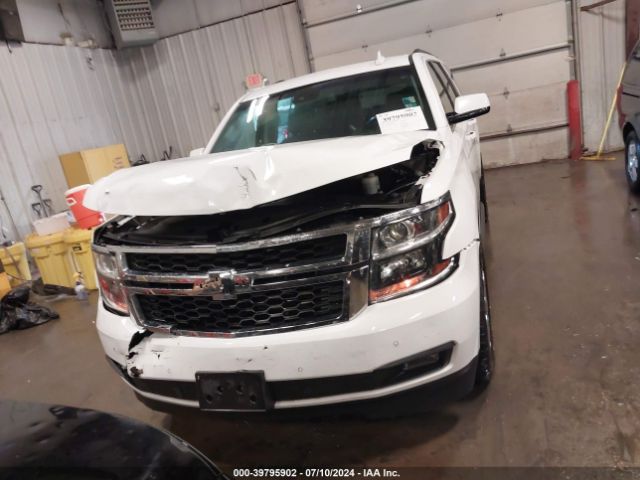 1GNSKHKC8KR364651 Chevrolet Suburban Lt