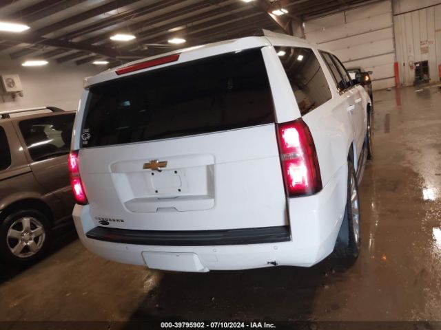 1GNSKHKC8KR364651 Chevrolet Suburban Lt