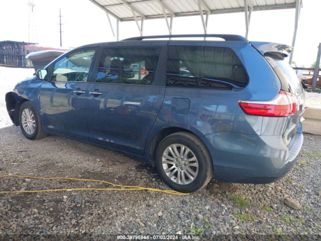 5TDYK3DC6FS528960 Toyota Sienna Xle Premium 8 Passenger