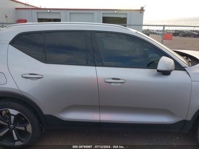 YV4162UK1K2131372 Volvo Xc40 T5 Momentum