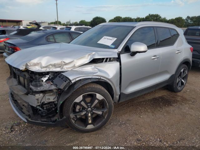 YV4162UK1K2131372 Volvo Xc40 T5 Momentum