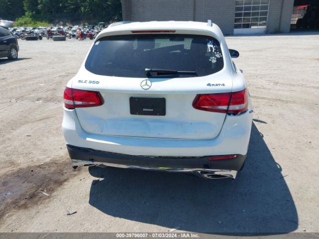 WDC0G4KBXHF121686 Mercedes-Benz Glc 300 4matic
