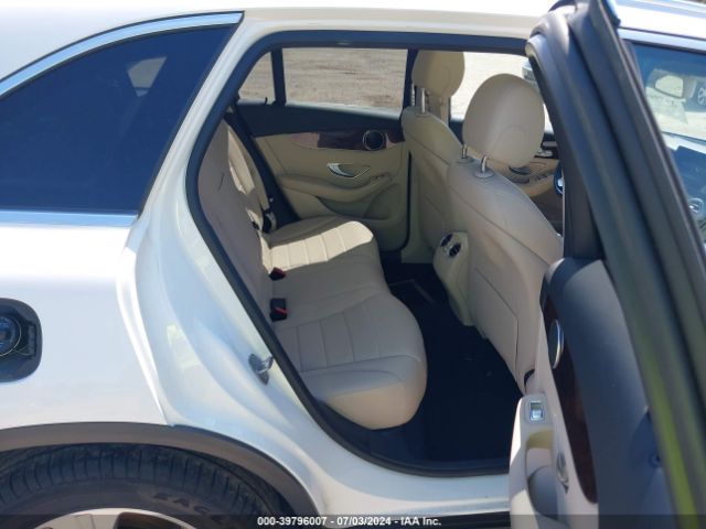 WDC0G4KBXHF121686 Mercedes-Benz Glc 300 4matic