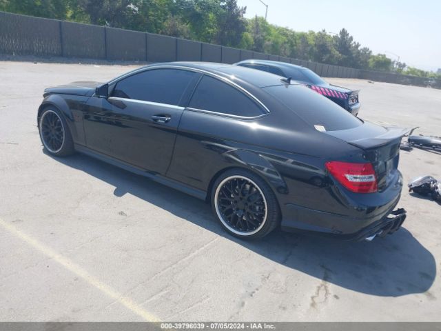 WDDGJ7HB5FG366925 Mercedes-Benz Amg C 63